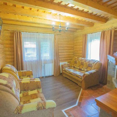 Guest House Podobovets 2000 Экстерьер фото