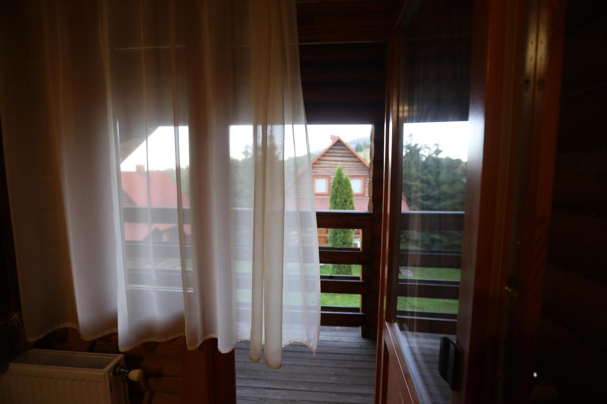 Guest House Podobovets 2000 Экстерьер фото