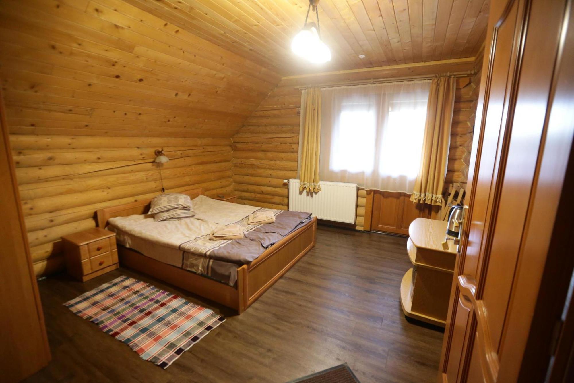 Guest House Podobovets 2000 Экстерьер фото
