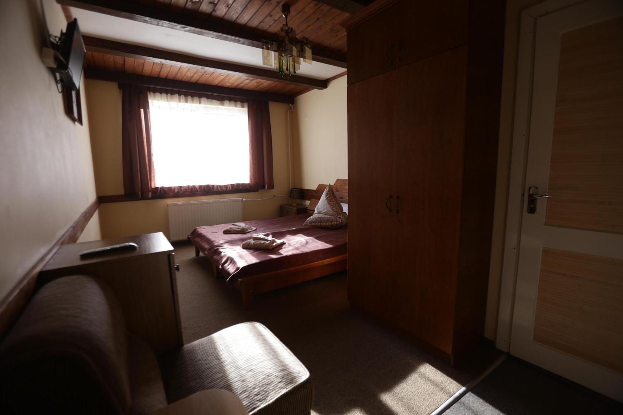 Guest House Podobovets 2000 Экстерьер фото
