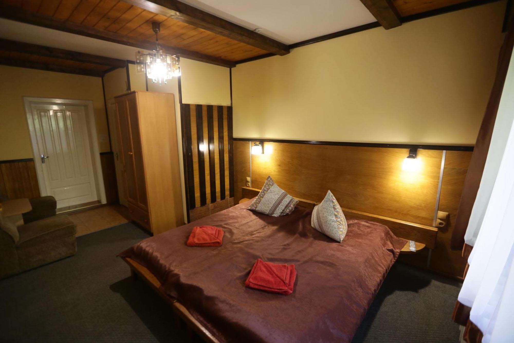 Guest House Podobovets 2000 Экстерьер фото