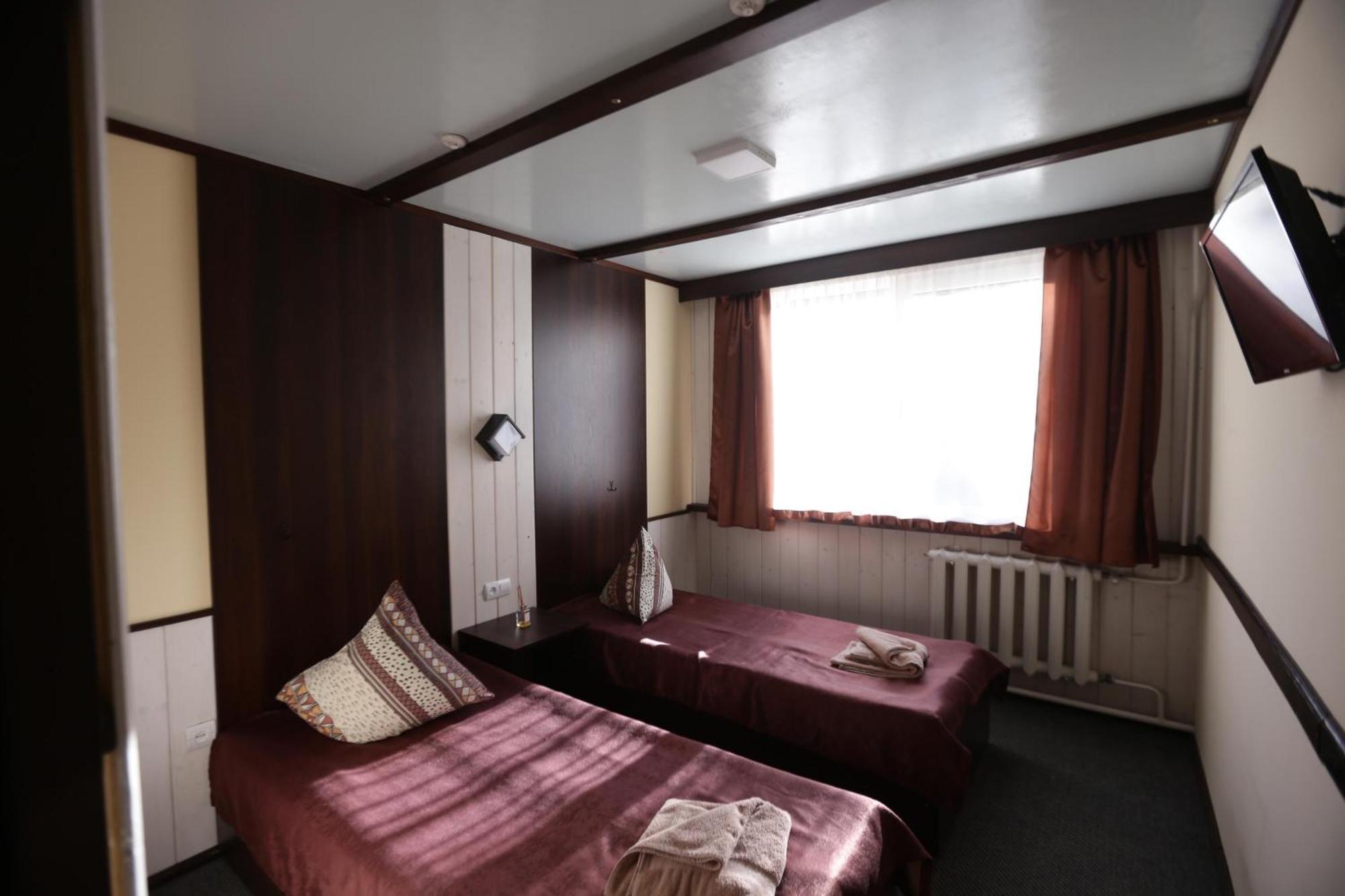 Guest House Podobovets 2000 Экстерьер фото