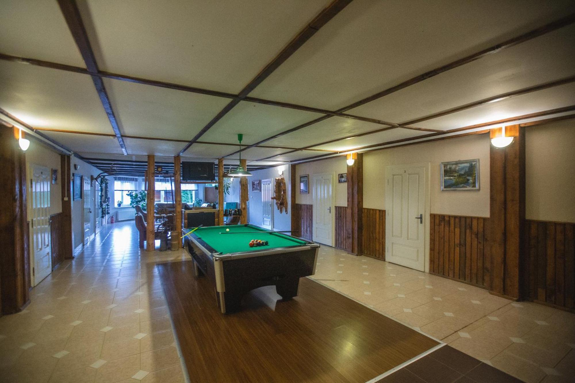 Guest House Podobovets 2000 Экстерьер фото