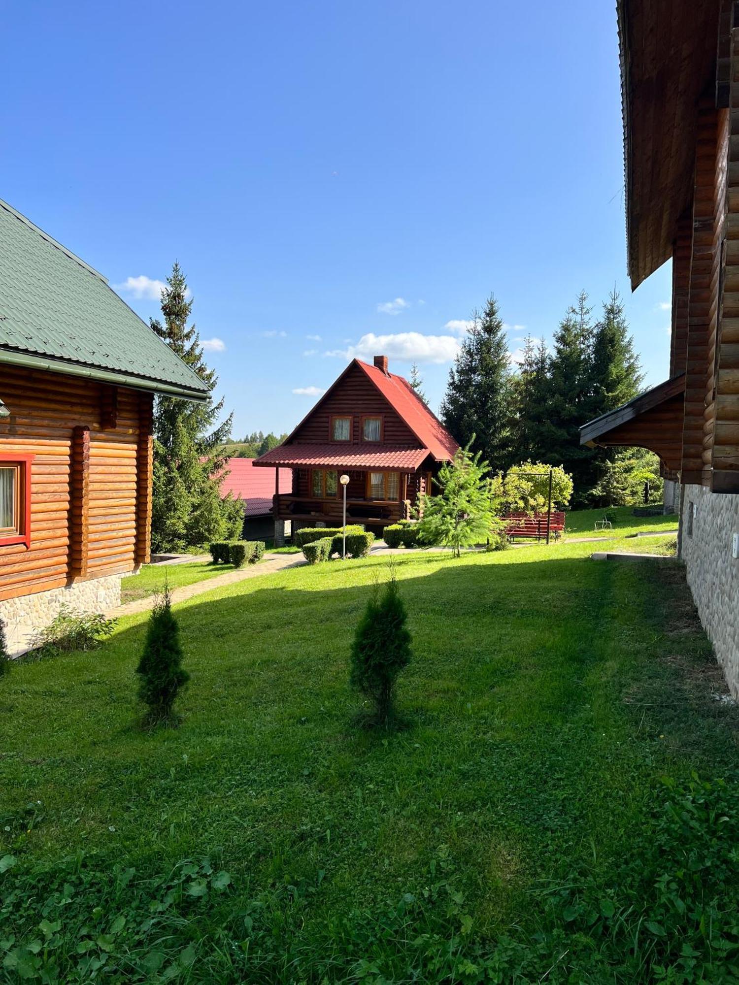 Guest House Podobovets 2000 Экстерьер фото