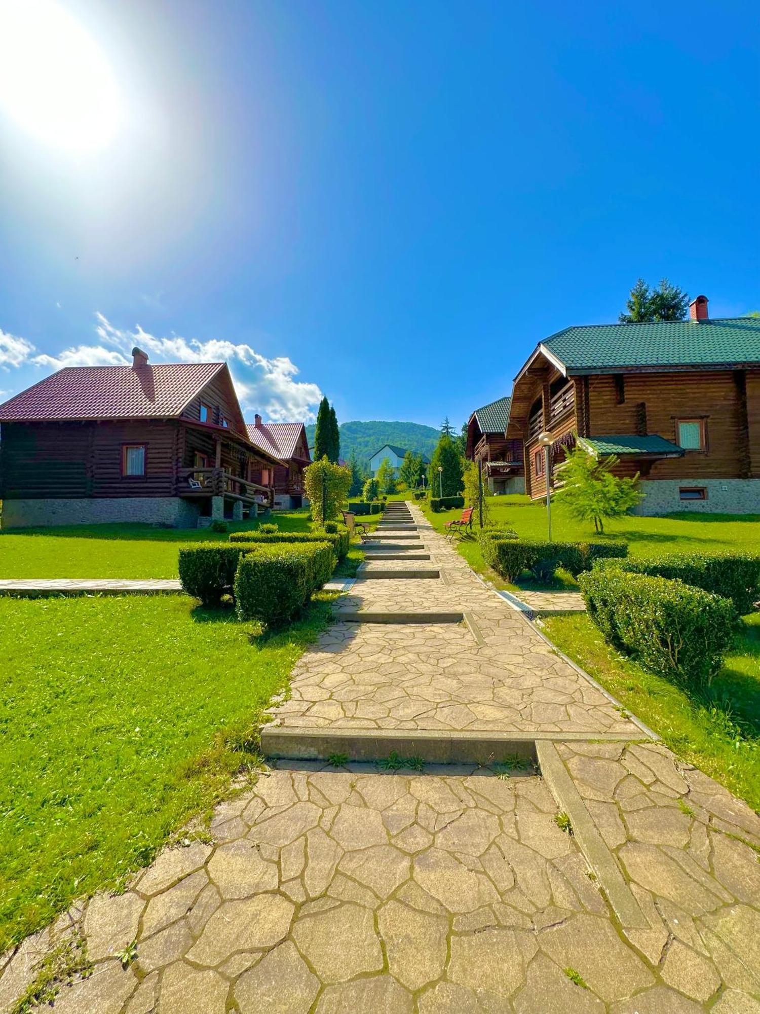 Guest House Podobovets 2000 Экстерьер фото
