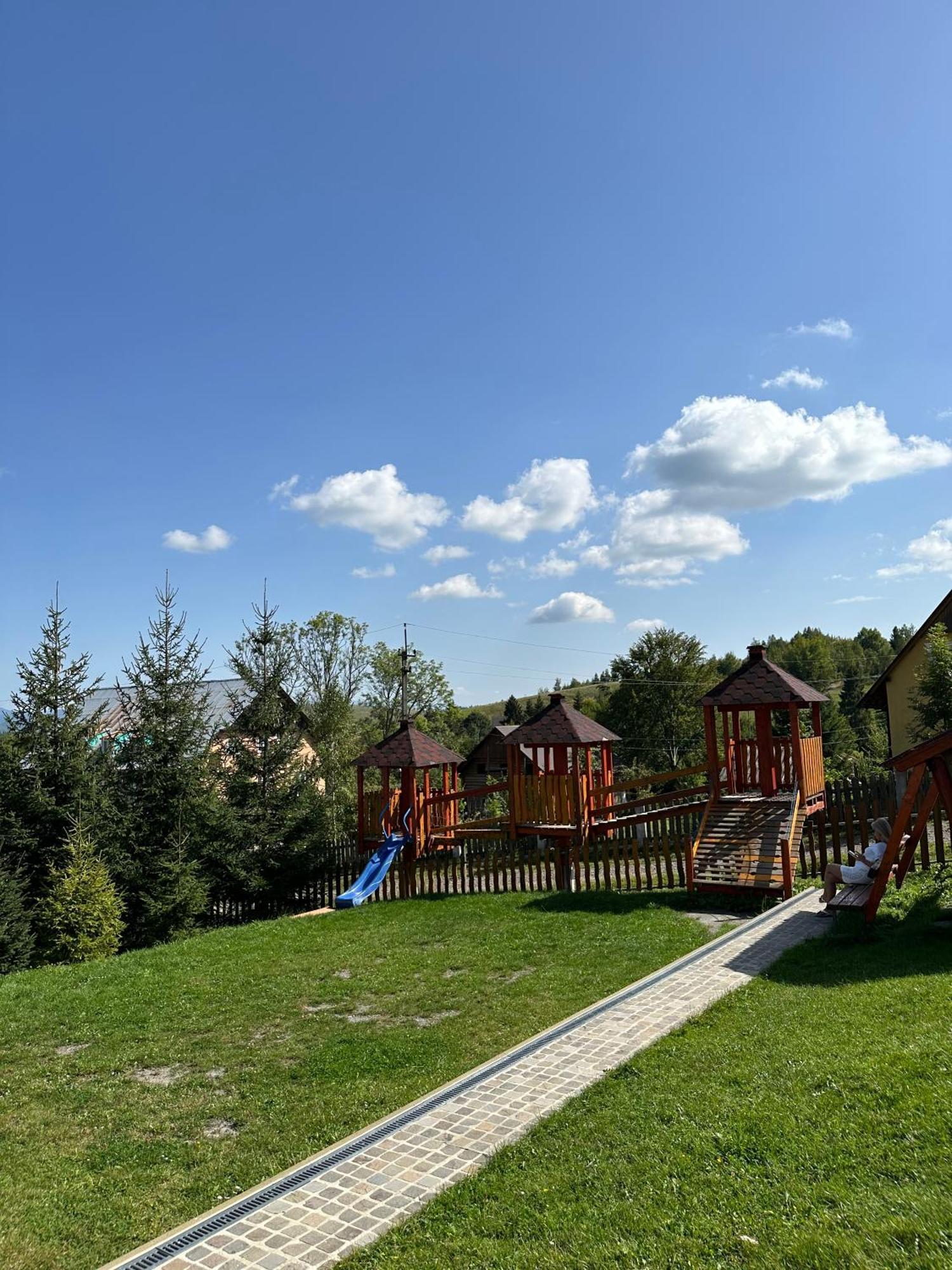 Guest House Podobovets 2000 Экстерьер фото