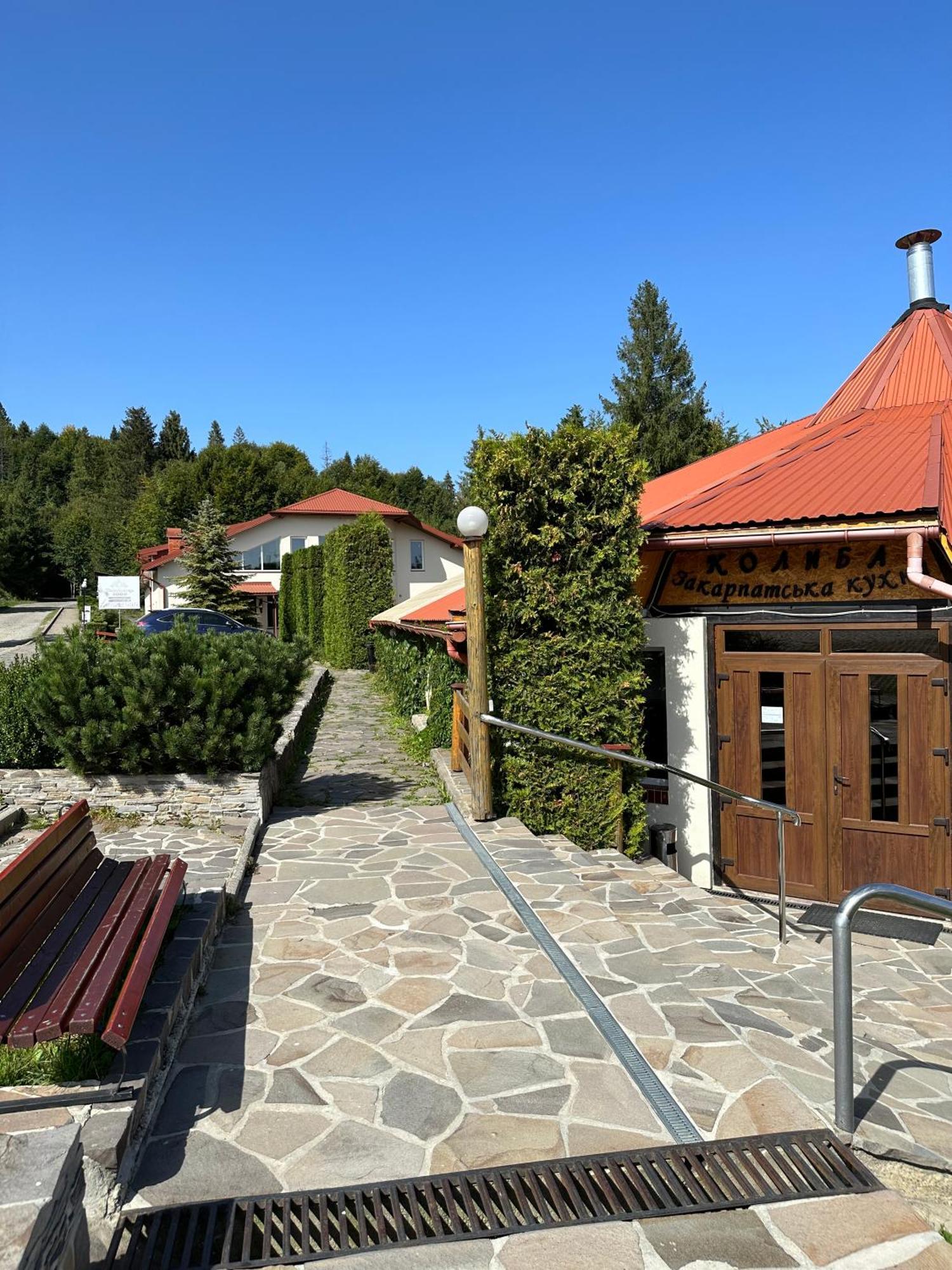 Guest House Podobovets 2000 Экстерьер фото