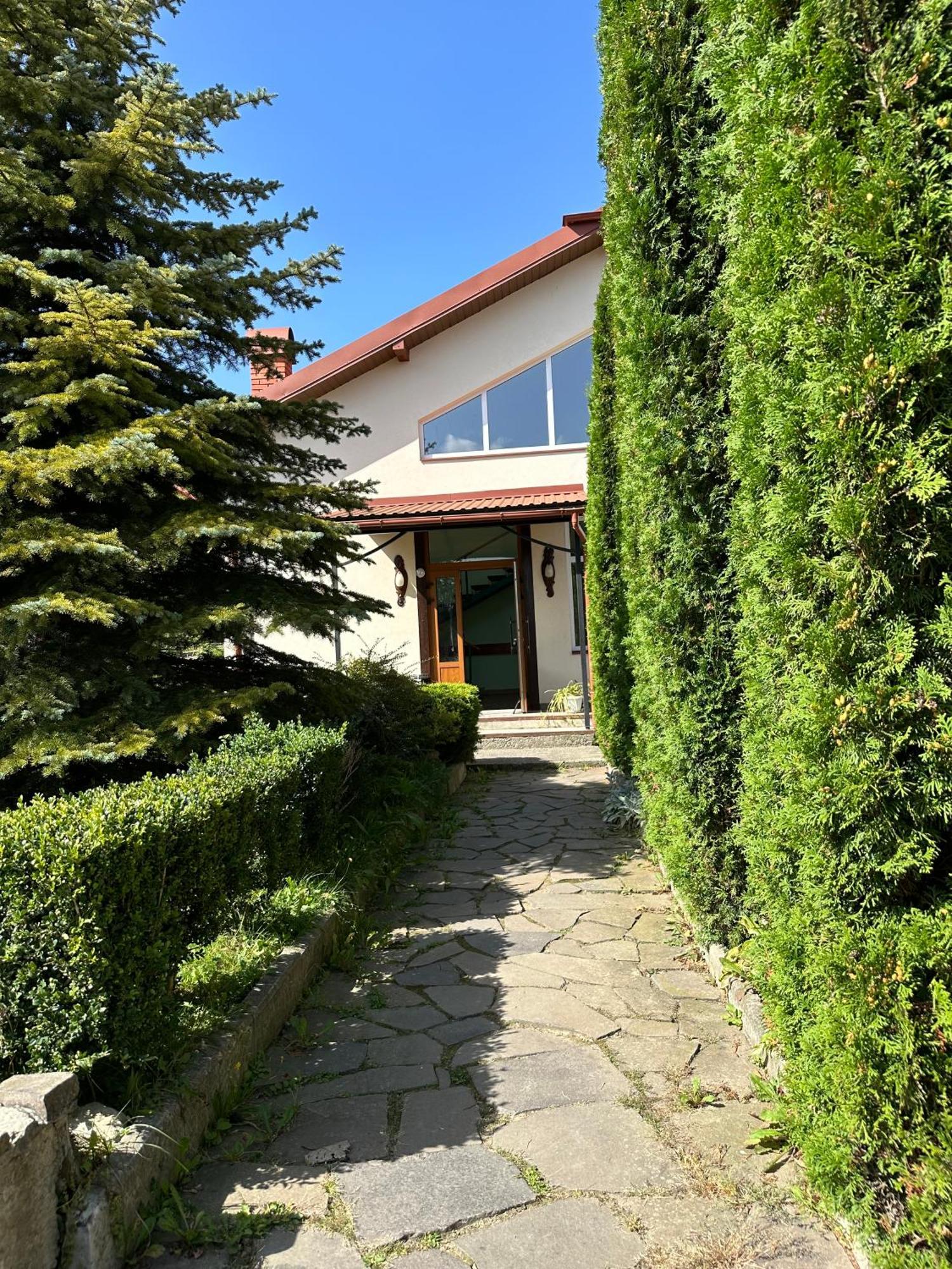 Guest House Podobovets 2000 Экстерьер фото
