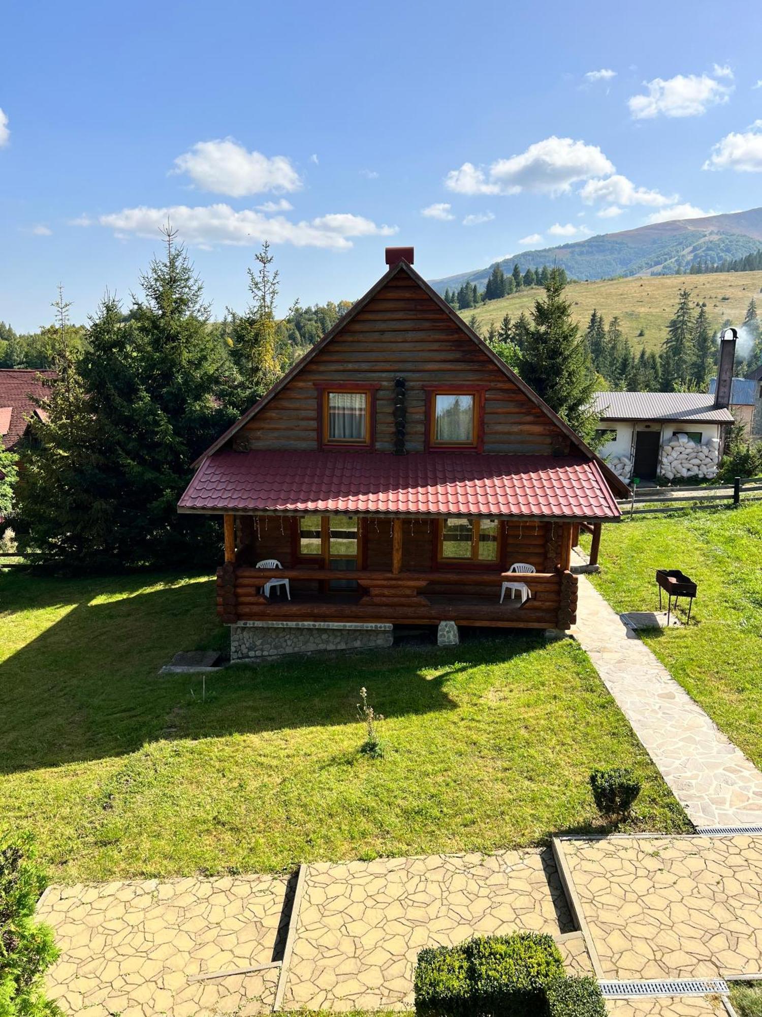 Guest House Podobovets 2000 Экстерьер фото