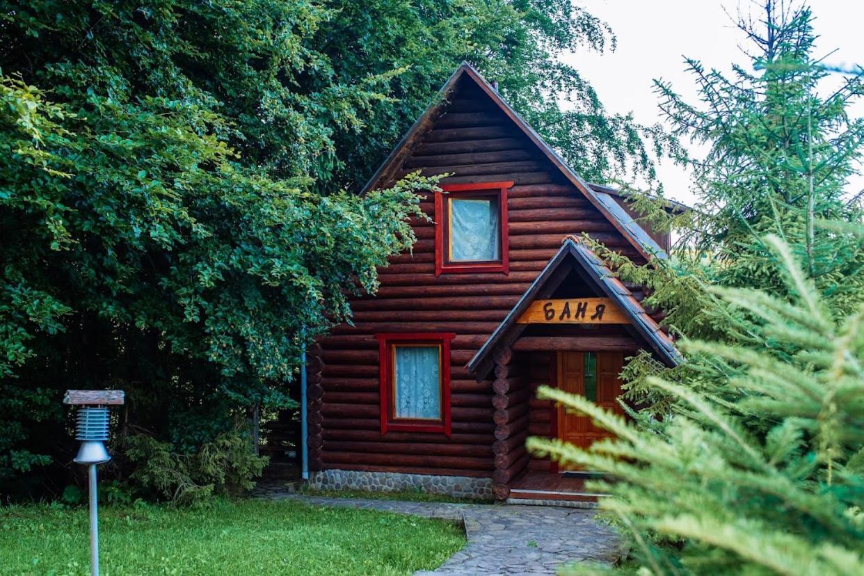 Guest House Podobovets 2000 Экстерьер фото