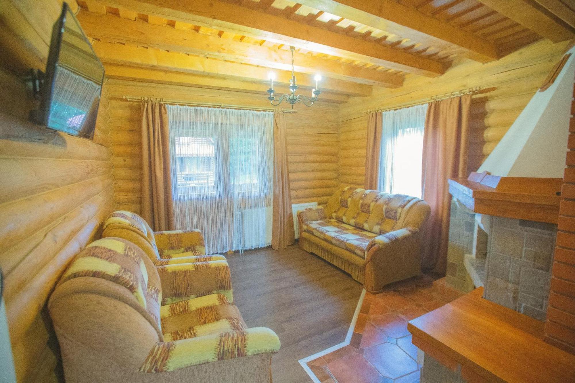 Guest House Podobovets 2000 Экстерьер фото